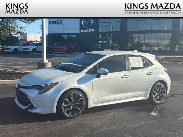 White (Blizzard Pearl) 2019 Toyota Corolla Hatchback Hatchback Front-Wheel Drive 6-Speed Manual