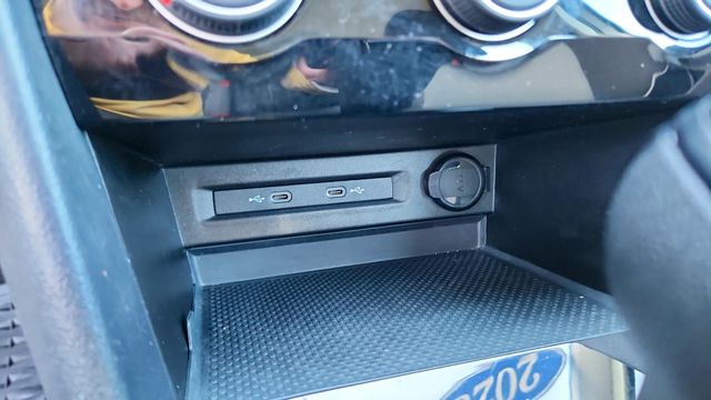 2023 Volkswagen Taos