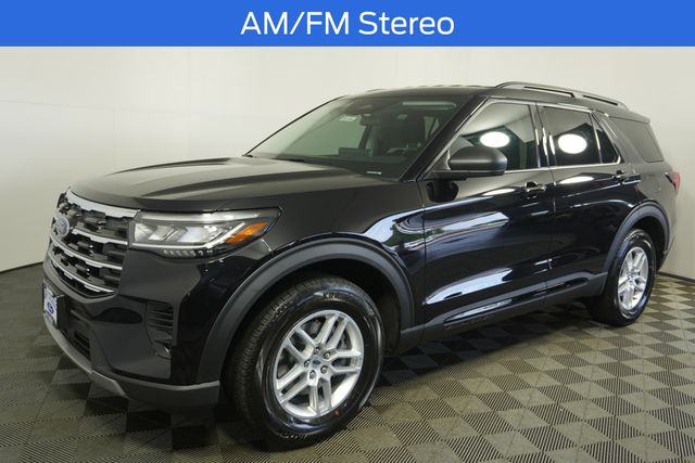 New 2026 Black Ford Active image 4