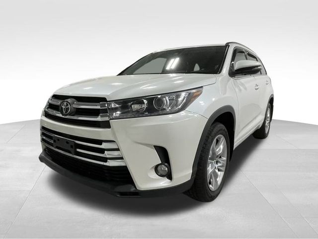 2018 Toyota Highlander Limited photo