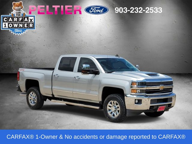 Silver Ice Metallic 2017 Chevrolet Silverado 2500HD Pickup Truck Four-Wheel Drive 6-Speed Automatic