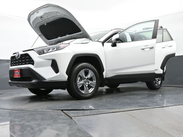 2022 Toyota RAV4 Hybrid LE 47