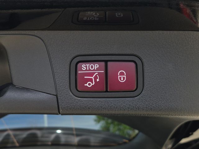 used 2022 Mercedes-Benz GLB car, priced at $30,424