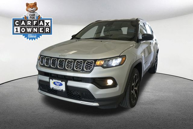 Silver Zynith Metallic Clearcoat 2025 Jeep Compass Limited 4WD SUV / Crossover Four-Wheel Drive 8-Speed Automatic