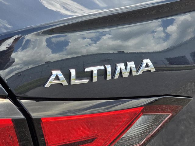 Used 2022 Nissan Altima Sedan