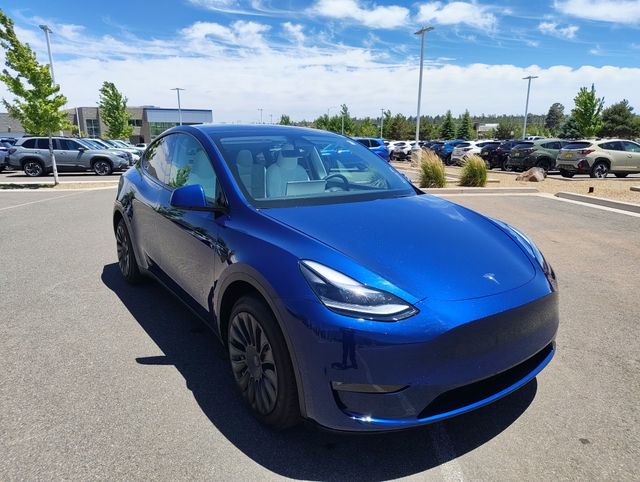 2023 Tesla Model Y Long Range Dual Motor All-Wheel Drive's photo