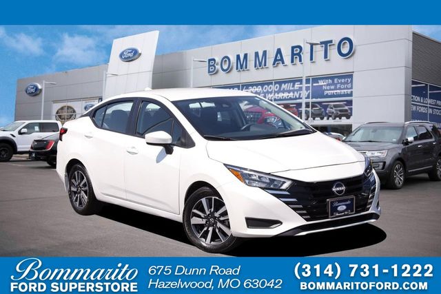 Aspen White 2025 Nissan Versa Sedan Front-Wheel Drive Continuously Variable Transmission