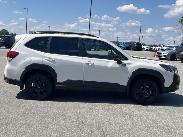 Used 2022 White Subaru Wilderness image 14