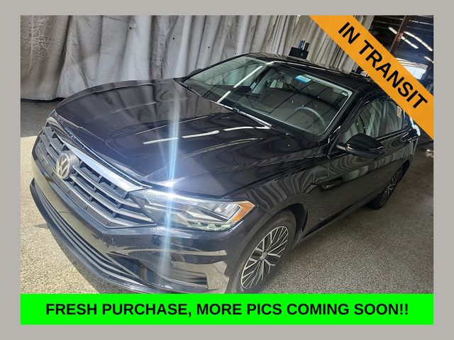 Black Uni 2021 Volkswagen Jetta Sedan Front-Wheel Drive 8-Speed Automatic