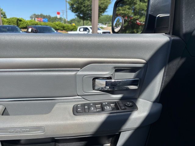 Used 2017 White Ram SLT image 8