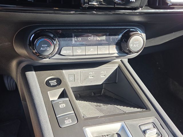 Used 2026 Nissan Kicks SUV