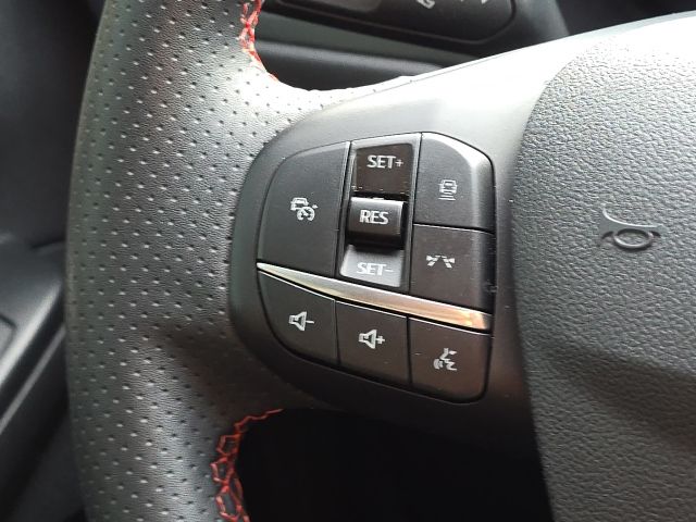 2023 Ford Escape ST-Line:L166580A