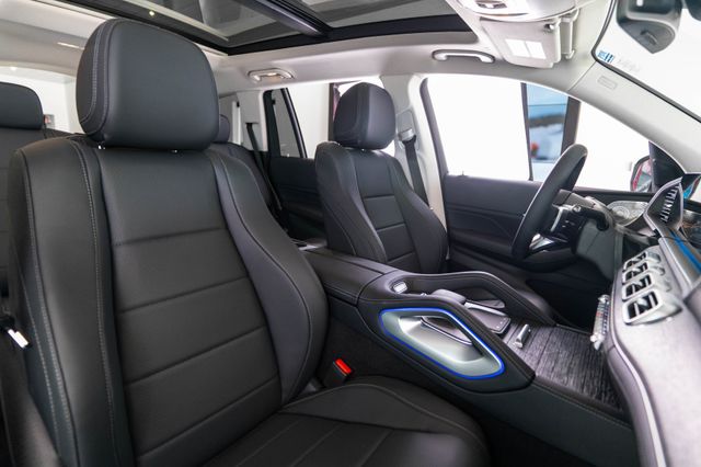 New 2026 Mercedes-benz GLS SUV