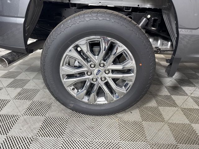 2025 Carbonized Gray Metallic Ford F-150 XLT 4X4 Truck