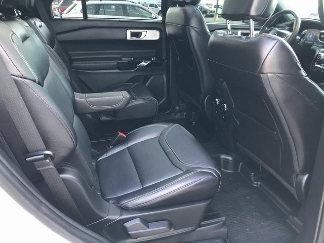 Used 2023 White Ford ST image 18