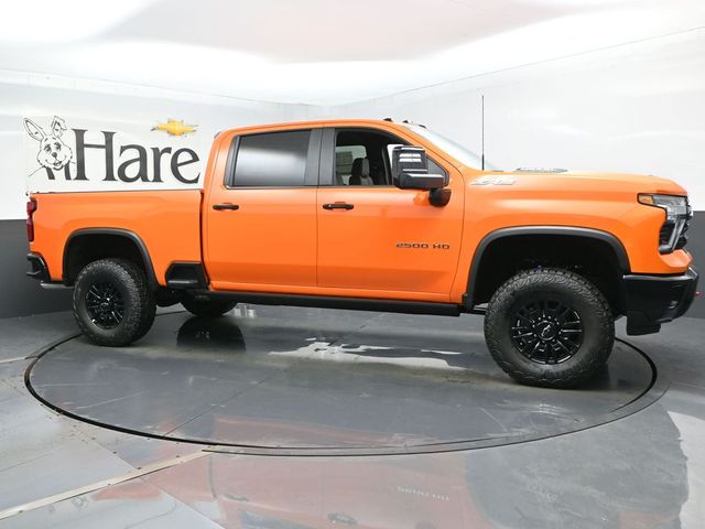 Special Exterior Color 2025 Chevrolet Silverado 2500HD Pickup Truck Four-Wheel Drive Automatic