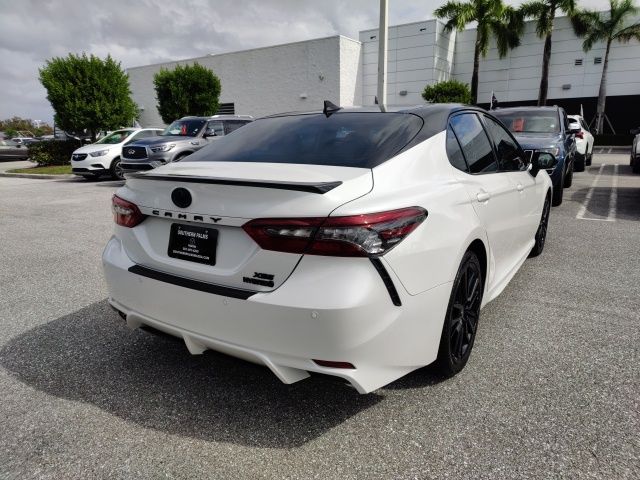 2023 Toyota Camry Hybrid XSE 9