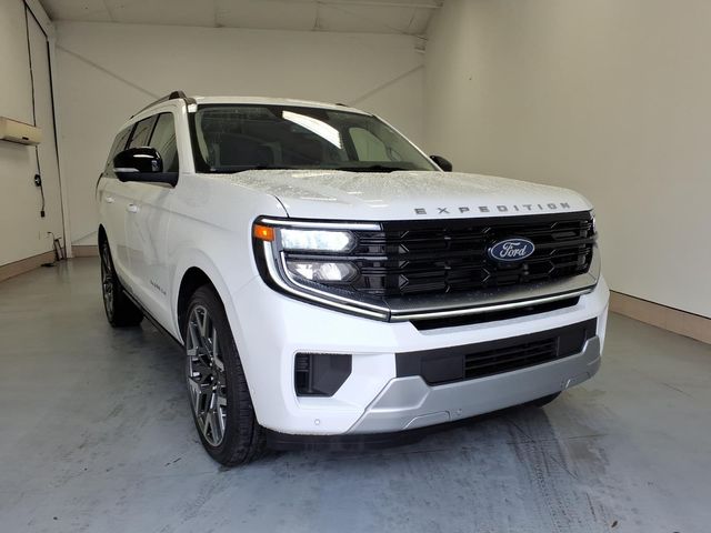 2025 Ford Expedition Platinum 4WD