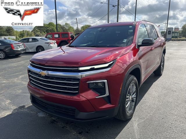 Radiant Red 2026 Chevrolet Traverse LT FWD SUV / Crossover Front-Wheel Drive 8-Speed Automatic