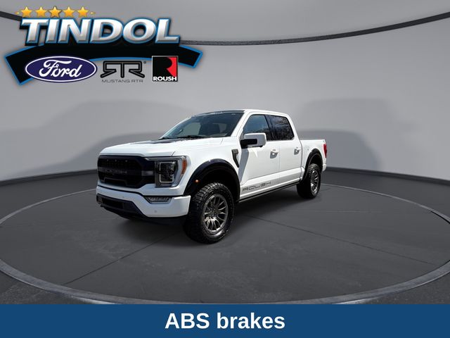 View vehicle photo 4