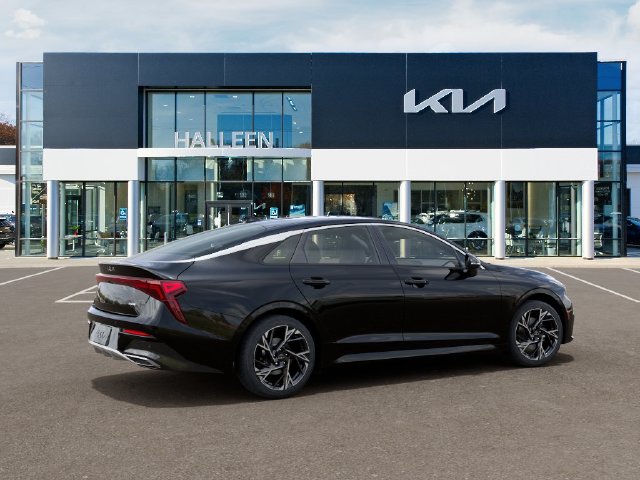 New 2026 Kia K5 Sedan