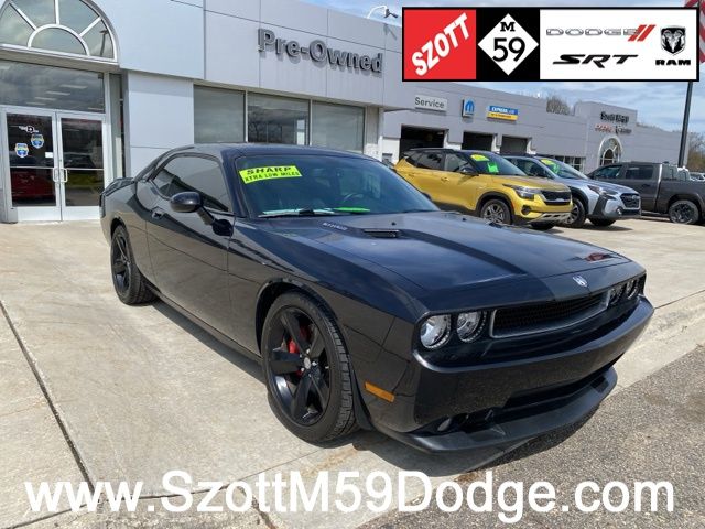 Brilliant Black Crystal Pearlcoat 2008 Dodge Challenger SRT8 RWD Coupe Rear-Wheel Drive 5-Speed Automatic