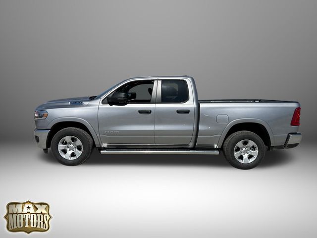 2025 Ram 1500 Big Horn/Lone Star 4