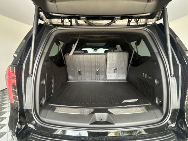 New 2026 Chevrolet Suburban SUV