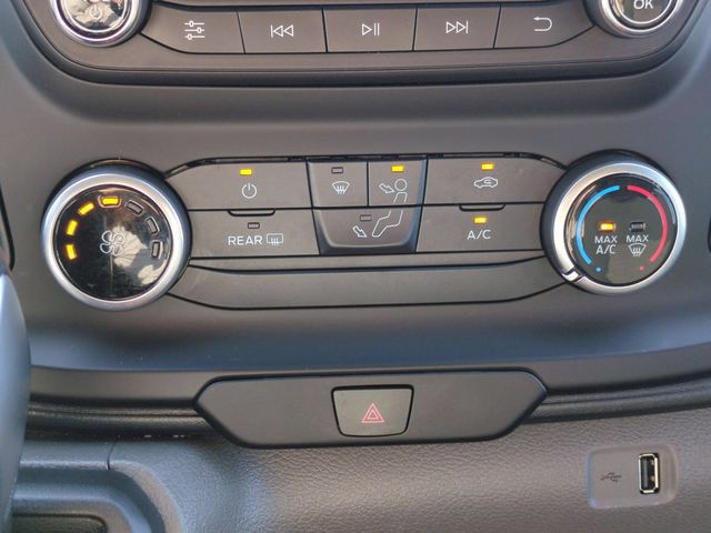 Used 2025 White Ford Base image 23