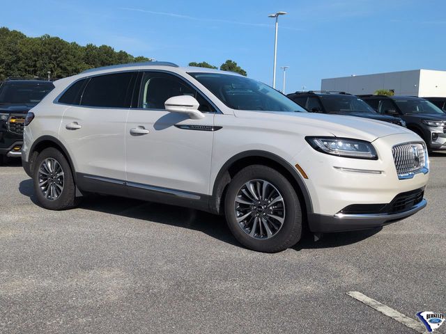 2022 Lincoln Nautilus Ceramic Pearl Metallic Tinted Clearcoat SUV/Crossover Tracción delantera 8 velocidades Automática