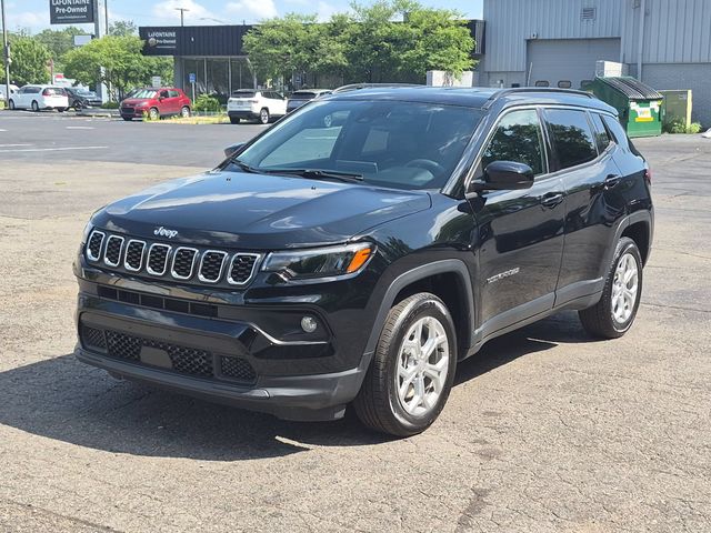 2024 Jeep Compass Latitude 4X4's photo