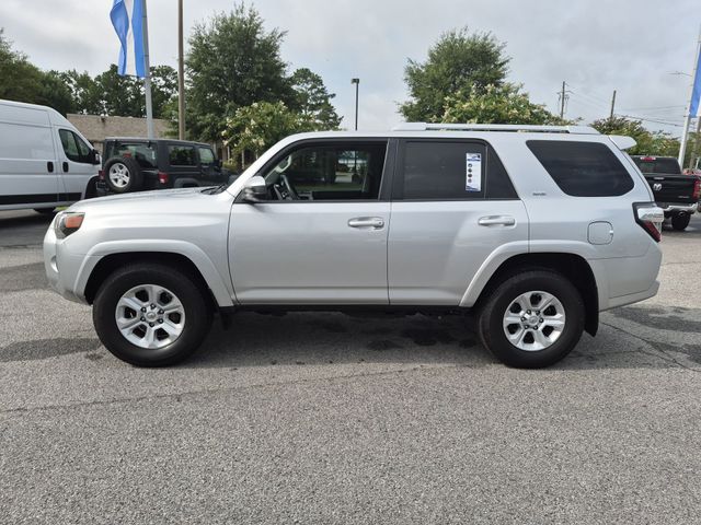 Used 2017 Silver Toyota SR5 image 6