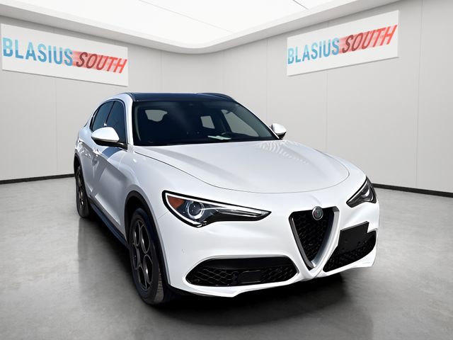 2019 Alfa Romeo Stelvio Ti AWD