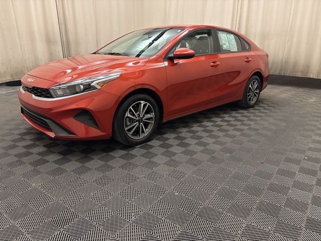 Fire Orange 2023 Kia Forte LXS FWD Sedan Front-Wheel Drive Continuously Variable Transmission