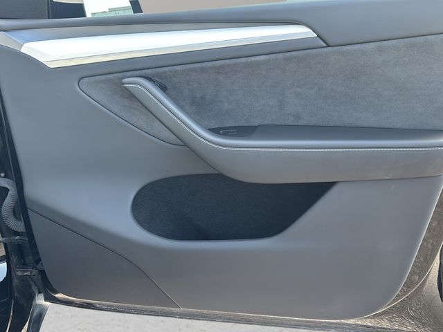 Used 2024 Tesla Model Y SUV