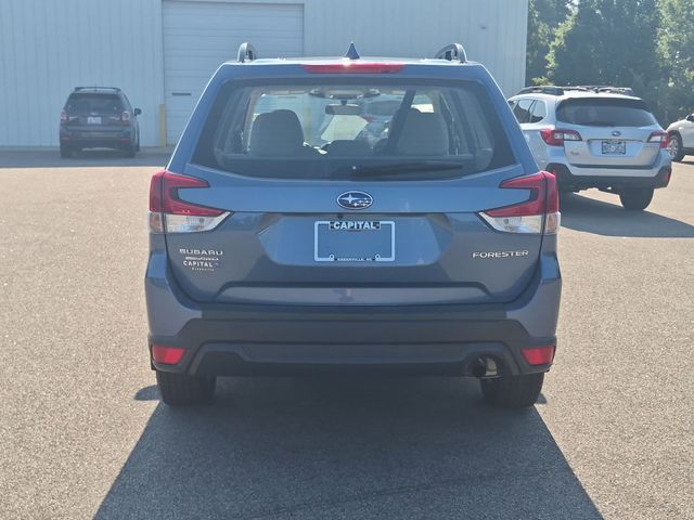 Used 2022 Blue Subaru Base image 4
