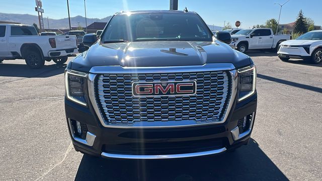 2024 GMC Yukon XL Denali 8