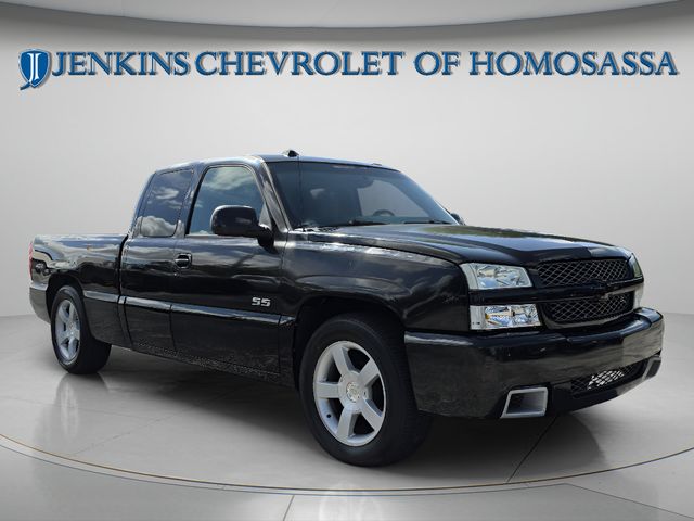 2004 Chevrolet Silverado SS Extended Cab AWD