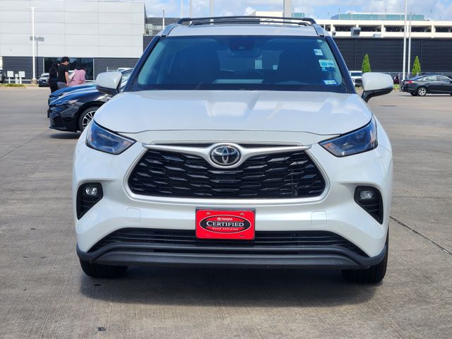 2026 Toyota Highlander XLE Beige at Don McGill Toyota