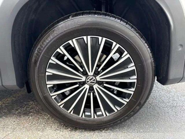 VolkswagenTiguan12