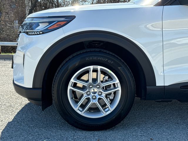 New 2026 White Ford Active image 5