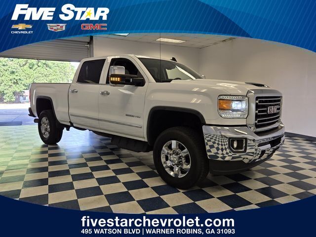 Summit White 2018 GMC Sierra 2500HD Pickup Truck Four-Wheel Drive 6-Speed Automatic