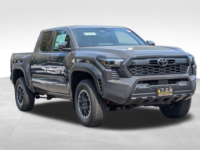 2024 Toyota Tacoma TRD Off-Road 2