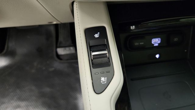 2022 Kia Telluride EX White at Joe Myers Mazda Kia