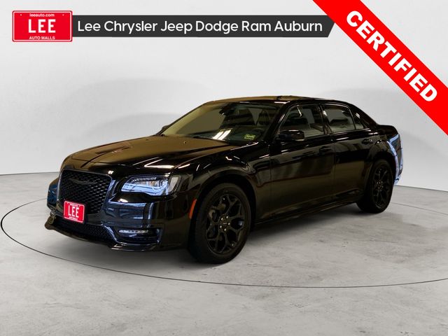 2022 Chrysler 300 Touring L AWD
