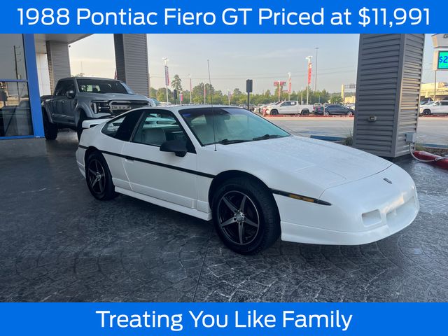 White 1988 Pontiac Fiero Coupe Rear-Wheel Drive Manual