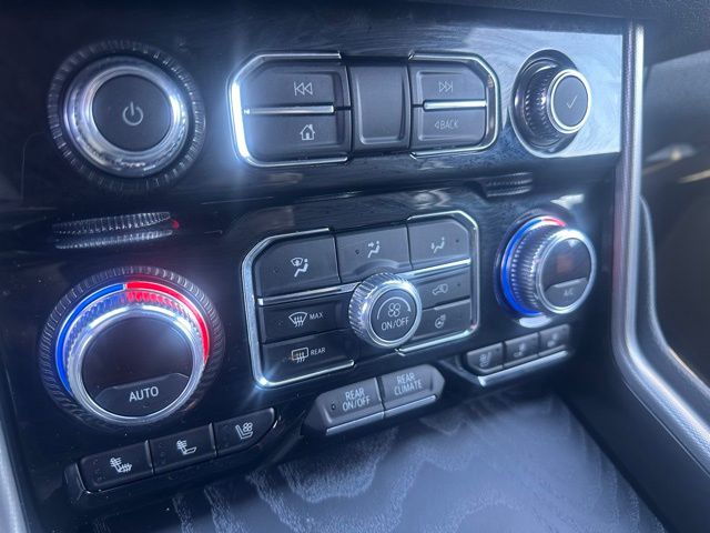 2024 GMC Yukon XL 4WD Denali