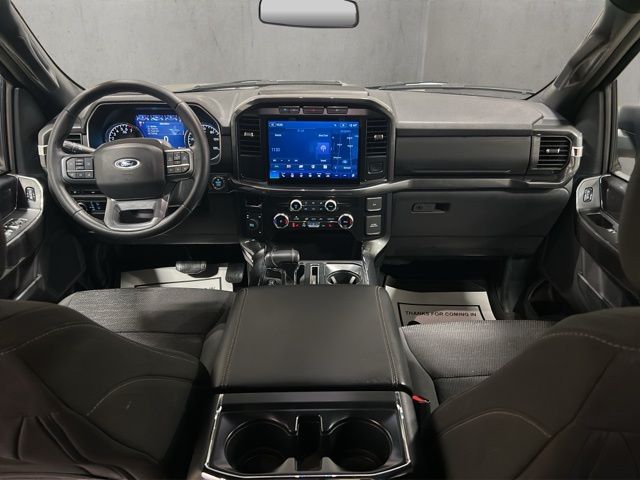 View vehicle photo 2