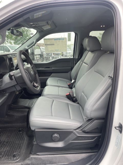 2025 Ford F-350 Super Duty XL
