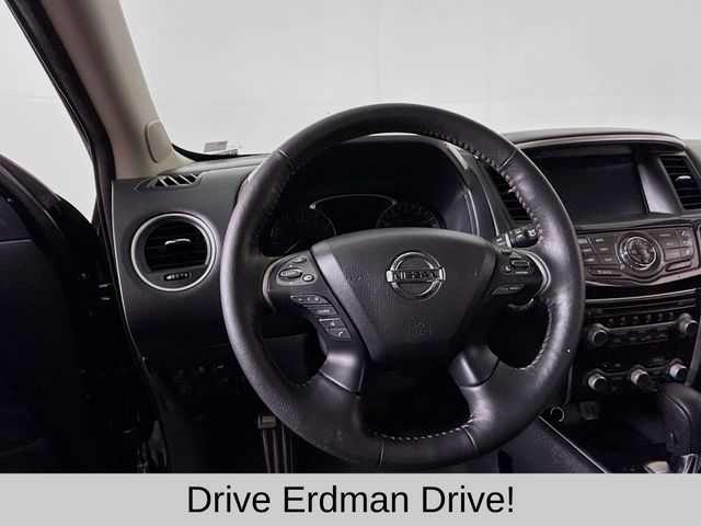 Used 2020 Nissan Pathfinder SUV